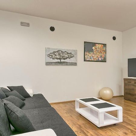 Wellness apartman Kaiser Pula Bagian luar foto