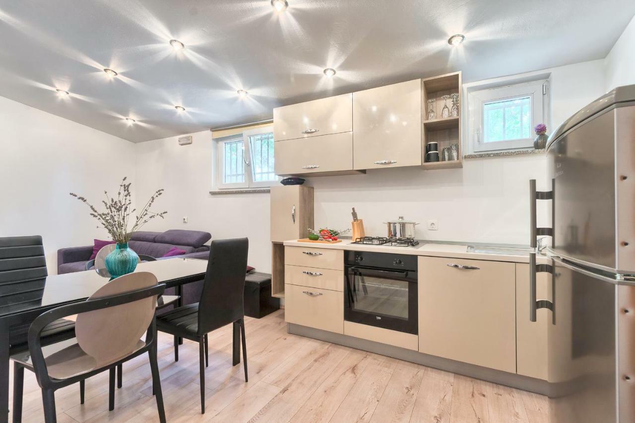 Wellness apartman Kaiser Pula Bagian luar foto