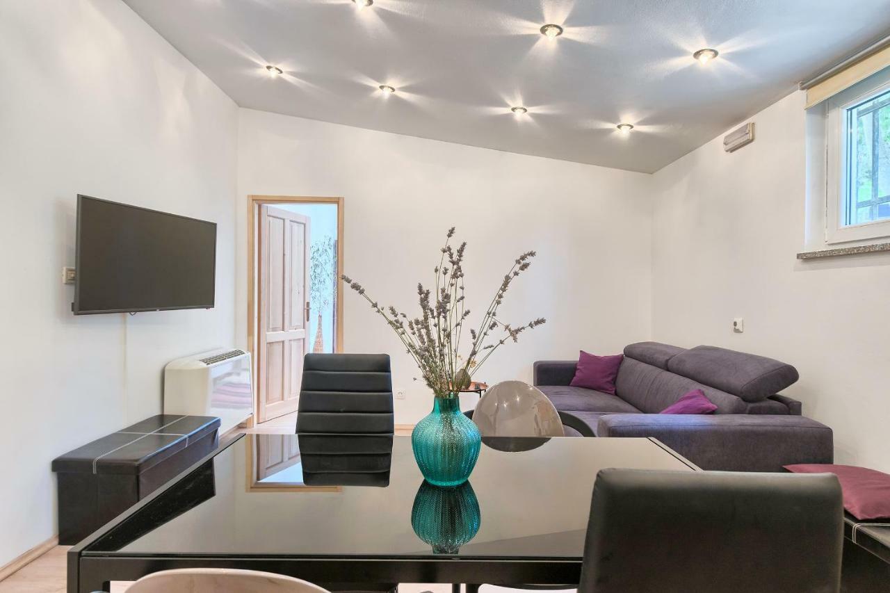 Wellness apartman Kaiser Pula Bagian luar foto